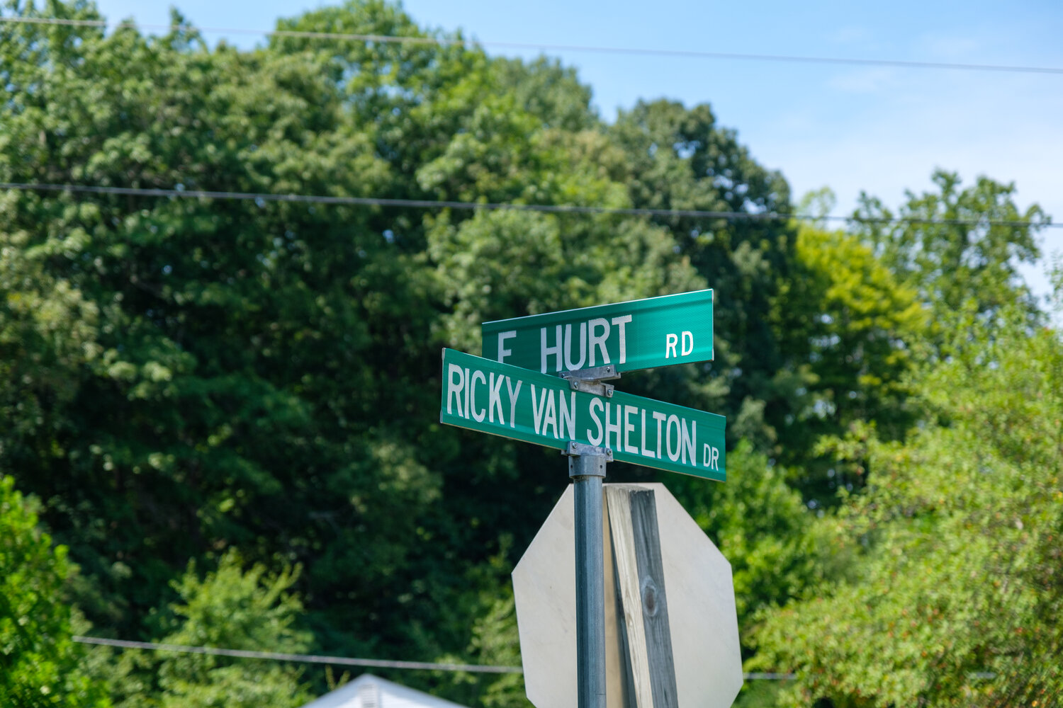 Roadside in Town of Hurt